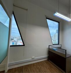 Ct Hub (D12), Office #564790531